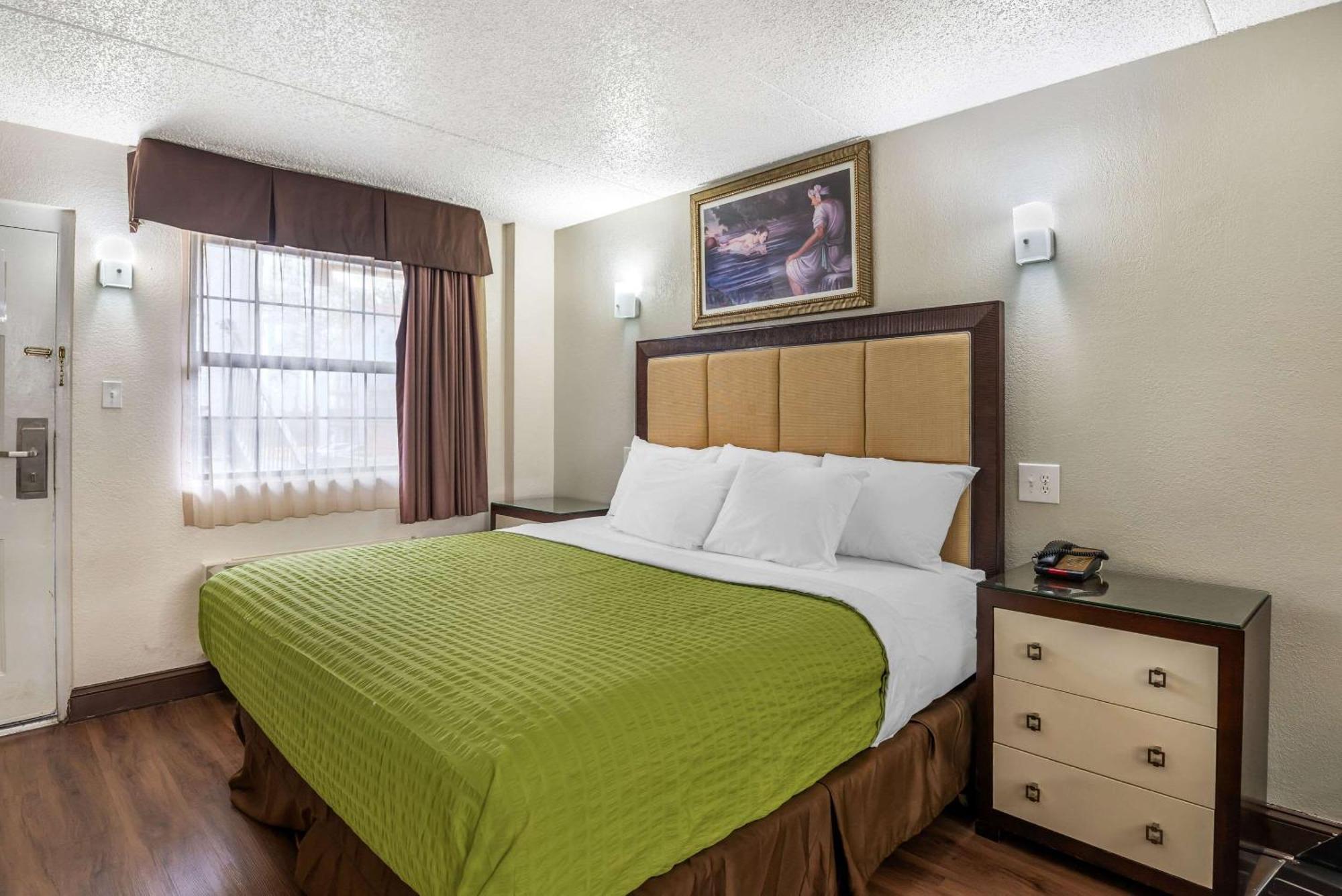 Econo Lodge Richmond-North Chesterfield Buitenkant foto
