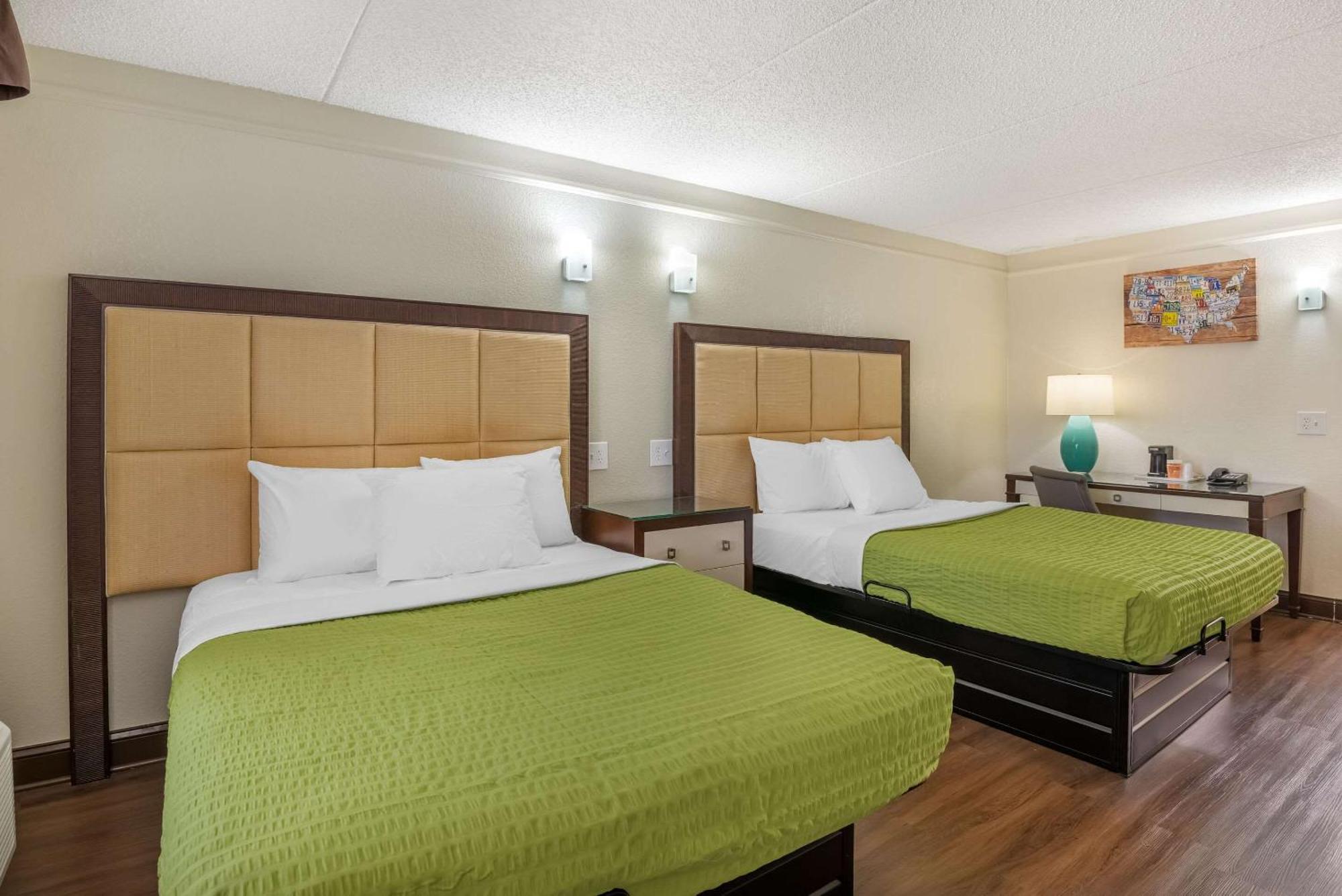 Econo Lodge Richmond-North Chesterfield Buitenkant foto