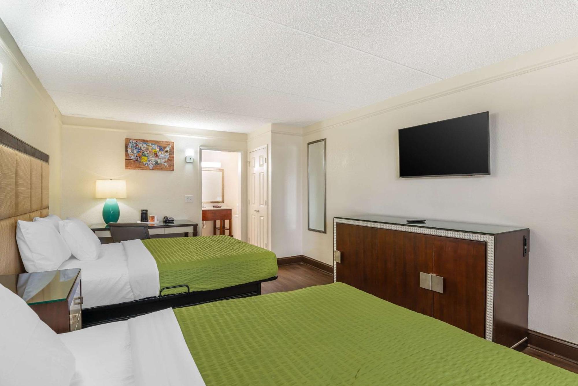 Econo Lodge Richmond-North Chesterfield Buitenkant foto