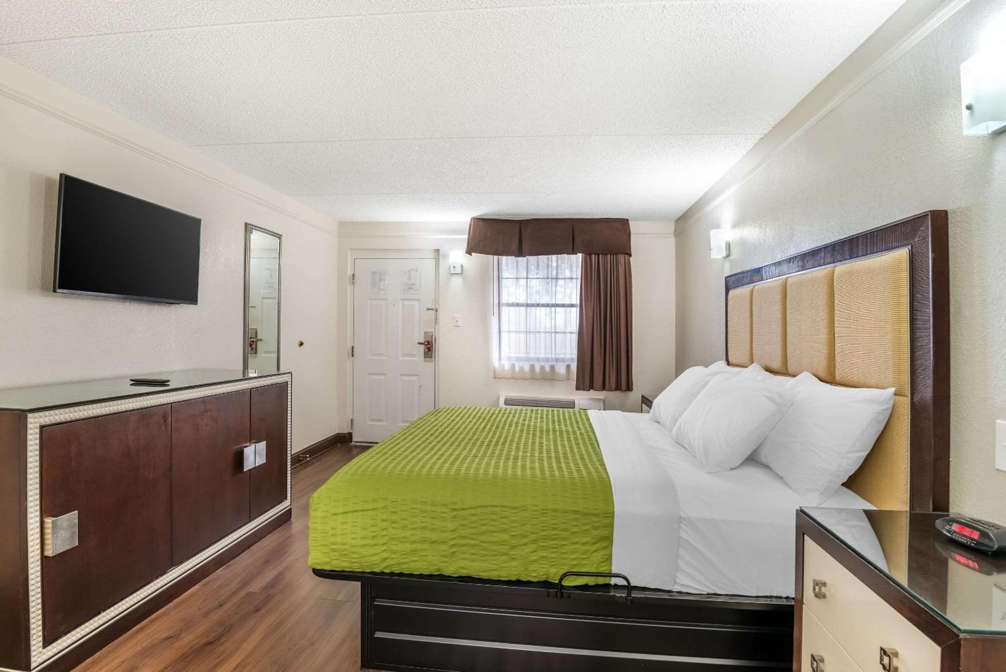 Econo Lodge Richmond-North Chesterfield Buitenkant foto